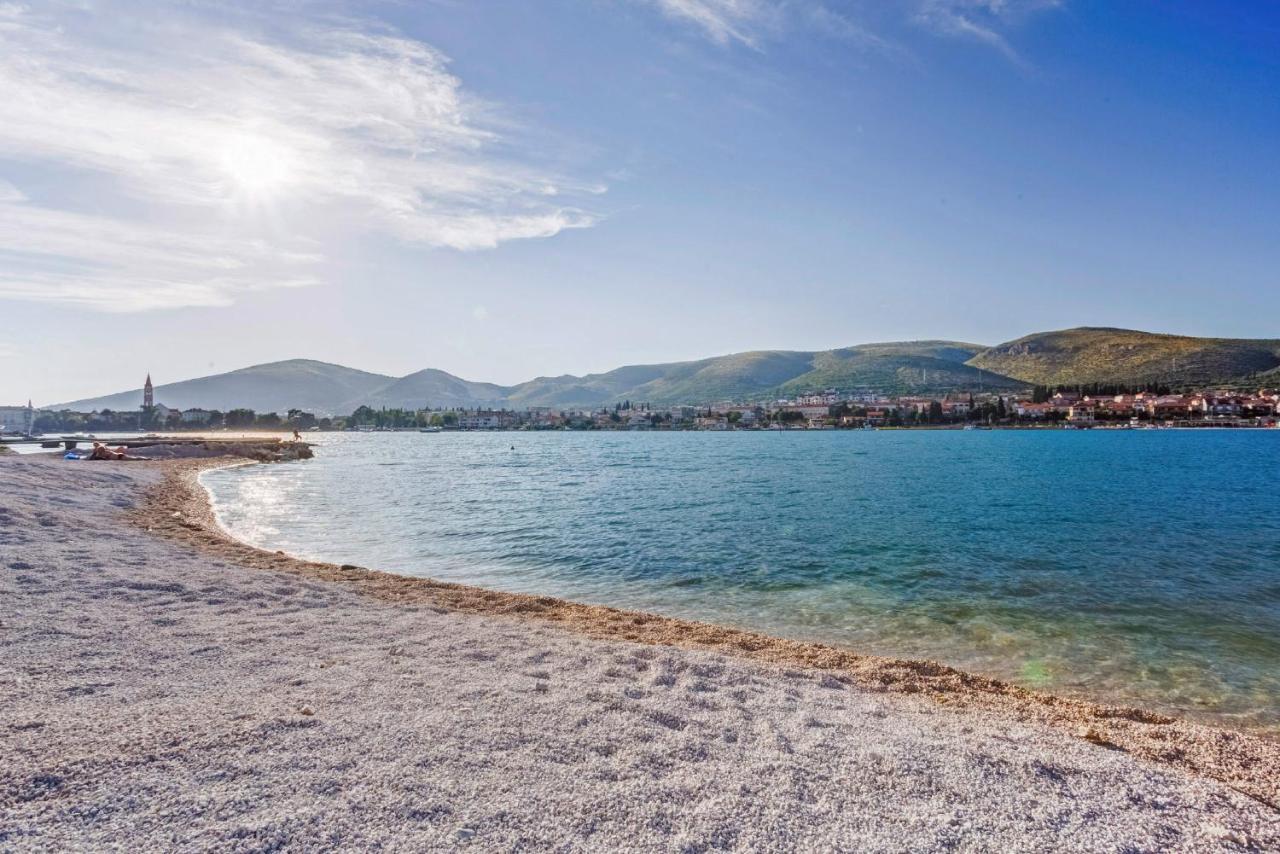 Smuketa In Trogir Haus Fuer 4 Personen Villa Luaran gambar